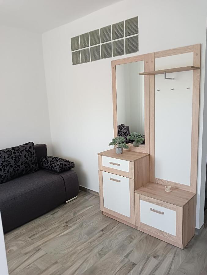 Апартаменты David Apartman Шиофок Экстерьер фото