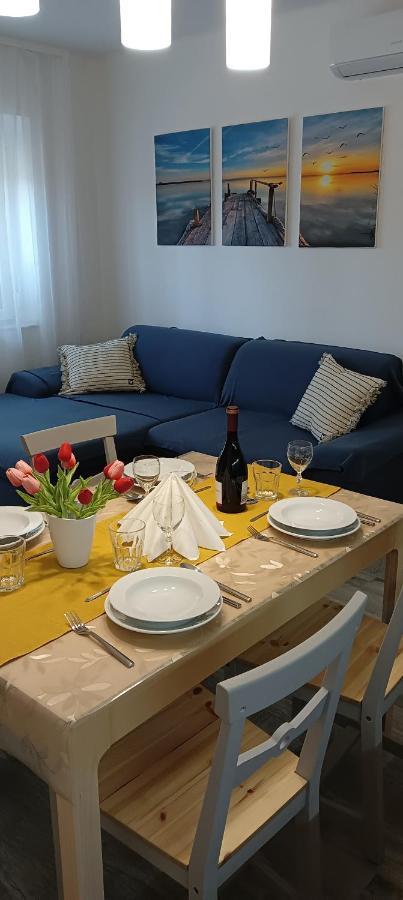 Апартаменты David Apartman Шиофок Экстерьер фото