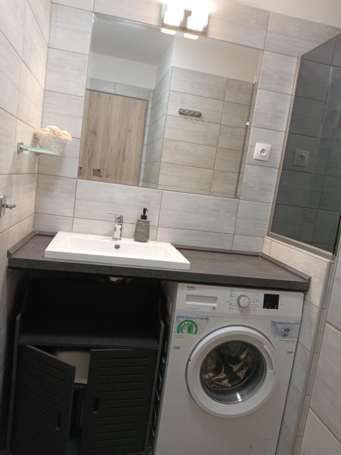 Апартаменты David Apartman Шиофок Экстерьер фото